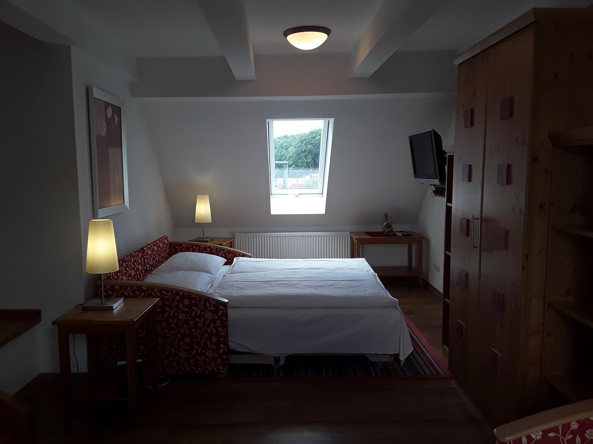 Hotel Landgasthof "Zur Post" Koenigstein  Exterior foto
